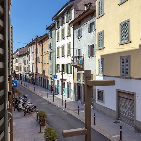 شقة San Bernardino 8 - Immobili E Soluzioni Rent بيرغامو المظهر الخارجي الصورة